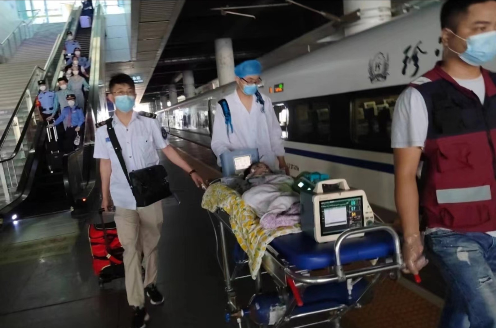 宁县高铁转运公司